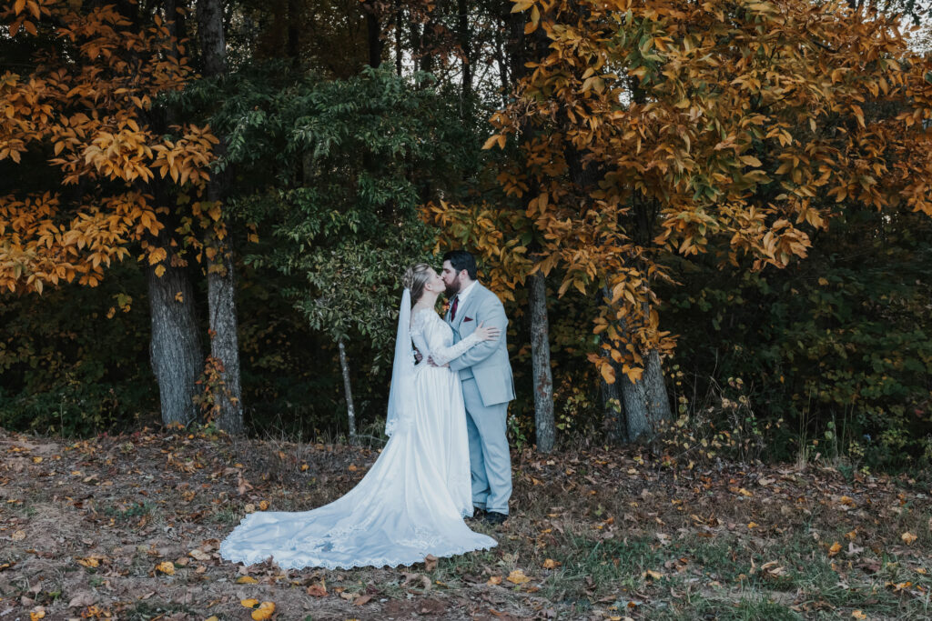 Nashville, TN wedding photographer