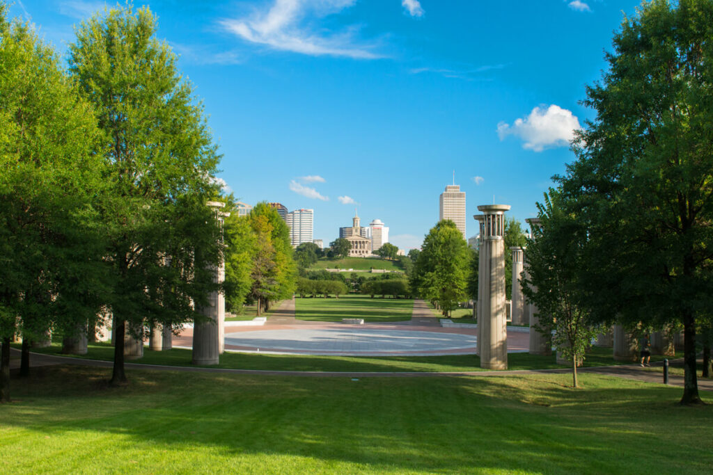 Senior Photo Location Ideas In Nashville